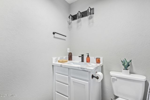 1601 E FREMONT Drive, Tempe, AZ 85282