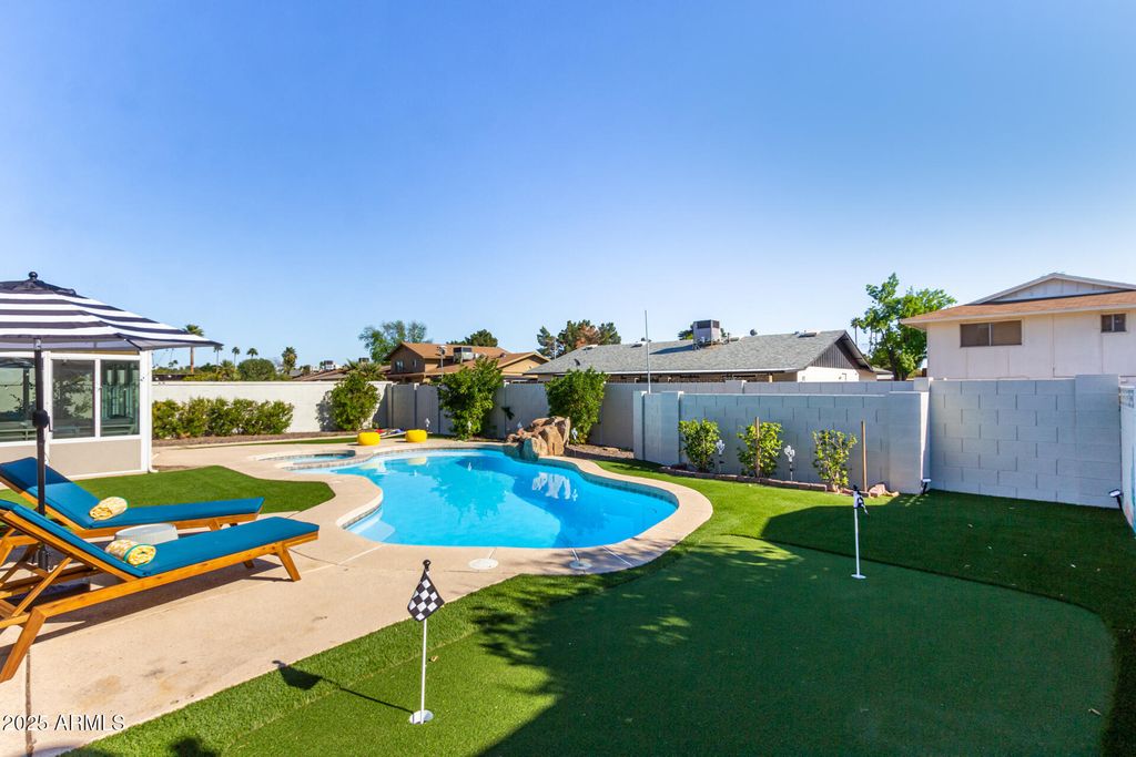 1601 E FREMONT Drive, Tempe, AZ 85282