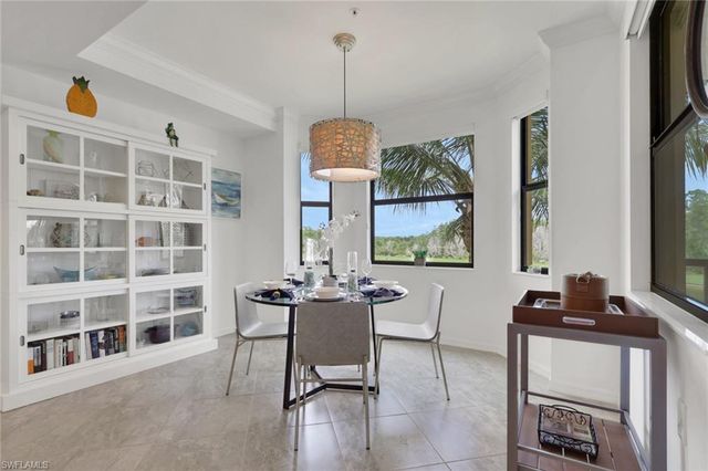 9584 Trevi CT 5226, Naples, FL 34113