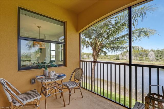 9584 Trevi CT 5226, Naples, FL 34113