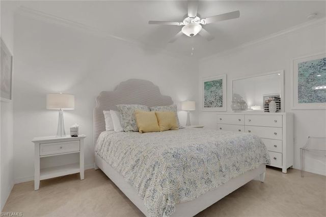 9584 Trevi CT 5226, Naples, FL 34113