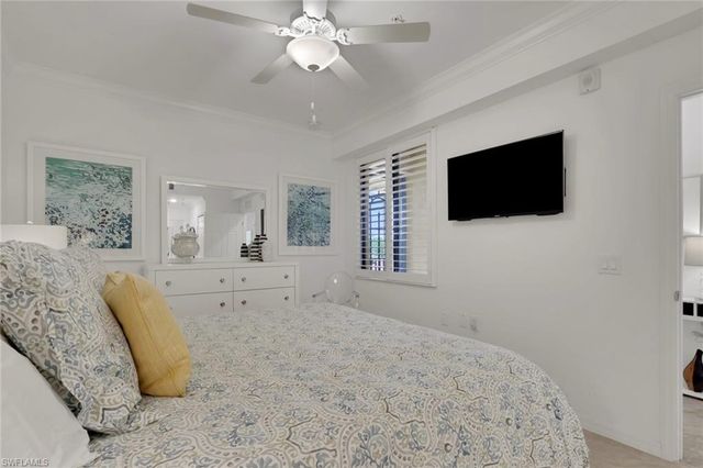 9584 Trevi CT 5226, Naples, FL 34113