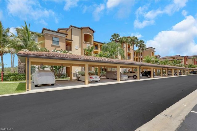 9584 Trevi CT 5226, Naples, FL 34113