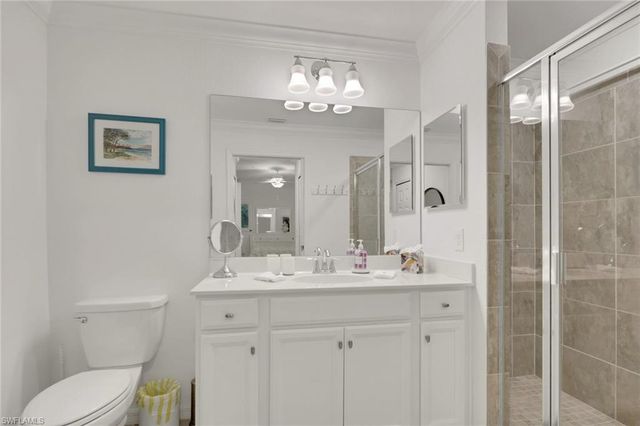 9584 Trevi CT 5226, Naples, FL 34113