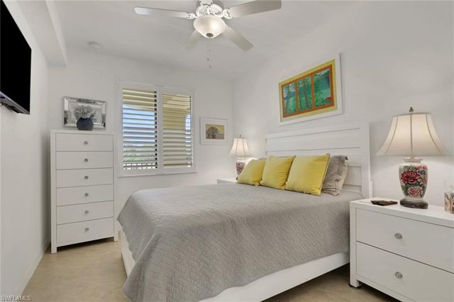 9584 Trevi CT 5226, Naples, FL 34113