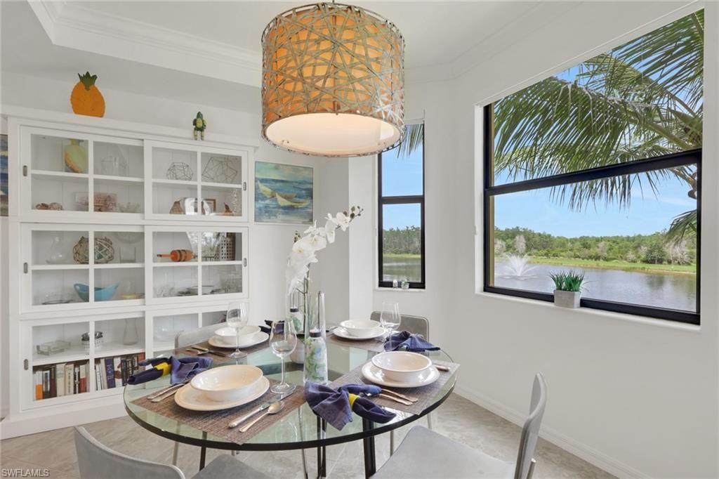9584 Trevi CT 5226, Naples, FL 34113