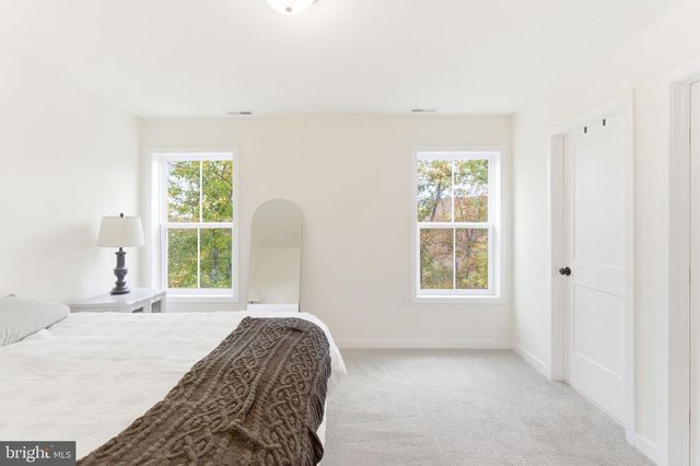 194 NEMACOLIN TRL, Hedgesville, WV 25427