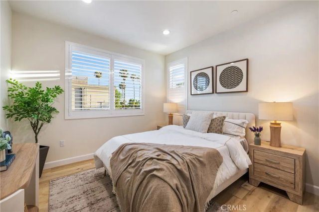 1649 N Lake Avenue 2, Pasadena, CA 91104