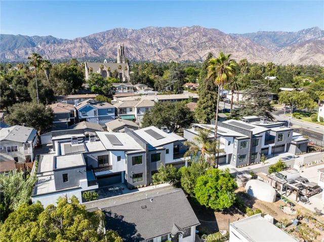 1649 N Lake Avenue 2, Pasadena, CA 91104