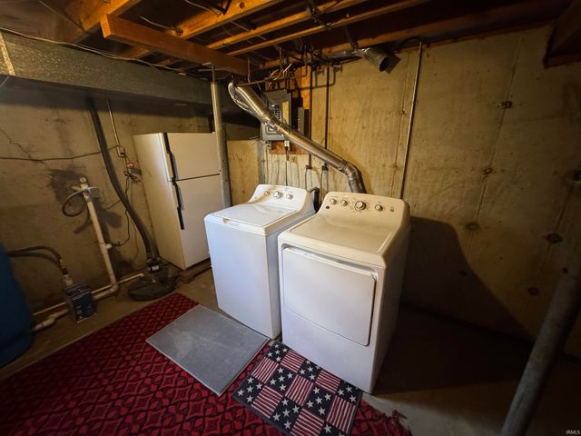 19412 Pasadena Avenue, South Bend, IN 46614