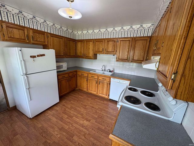 19412 Pasadena Avenue, South Bend, IN 46614