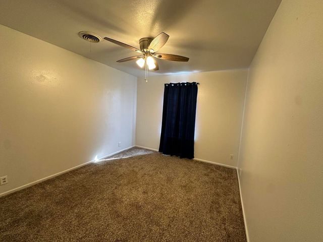 2807 Lexington Street, Plainview, TX 79072