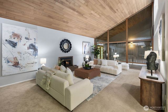 5011 120TH Avenue SE, Bellevue, WA 98006