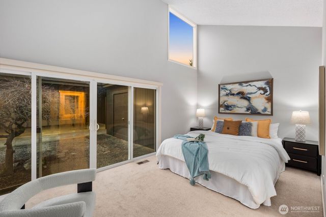 5011 120TH Avenue SE, Bellevue, WA 98006