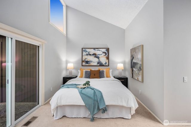 5011 120TH Avenue SE, Bellevue, WA 98006