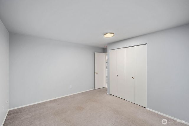 5011 120TH Avenue SE, Bellevue, WA 98006