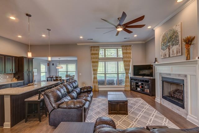 115 Oak Hill Lane, Georgetown, KY 40324