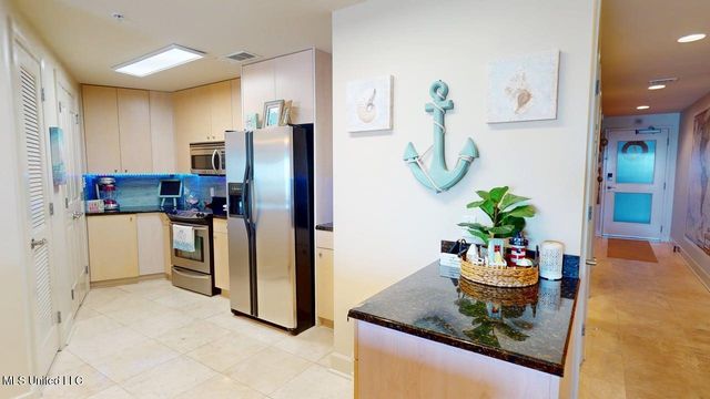 1899 Beach Boulevard, 205, Biloxi, MS 39531