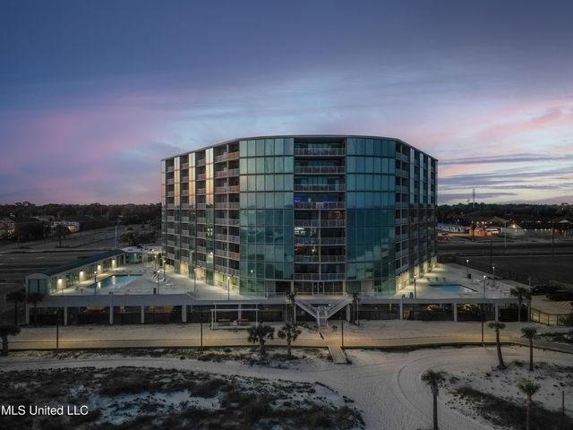 1899 Beach Boulevard, 205, Biloxi, MS 39531