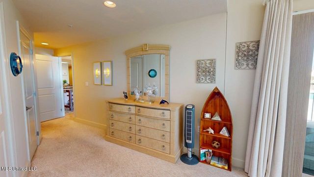 1899 Beach Boulevard, 205, Biloxi, MS 39531