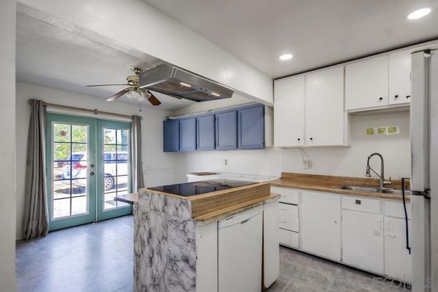 8749 Cottonwood Avenue, Santee, CA 92071