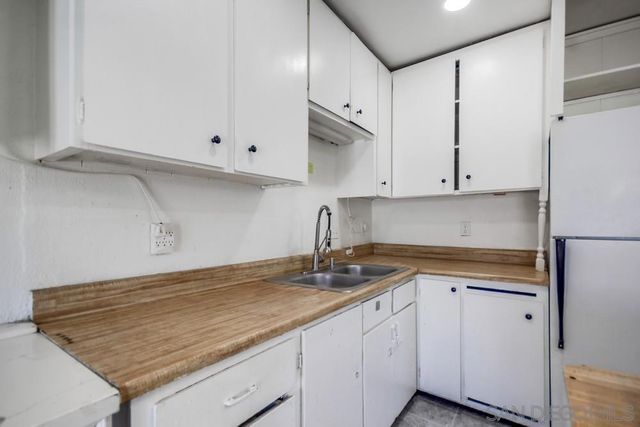 8749 Cottonwood Avenue, Santee, CA 92071