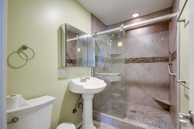 8749 Cottonwood Avenue, Santee, CA 92071