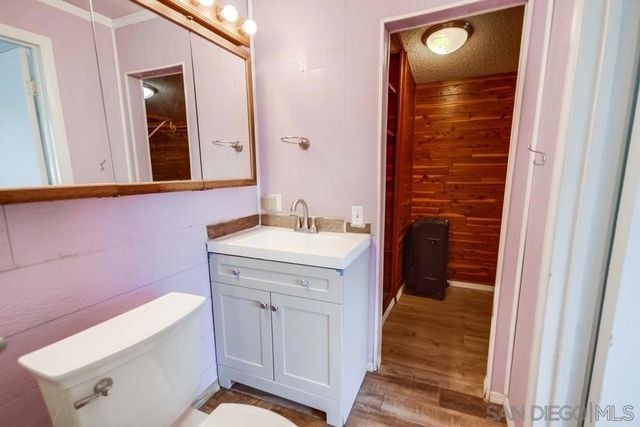 8749 Cottonwood Avenue, Santee, CA 92071