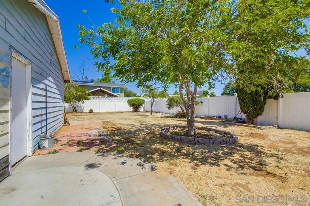 8749 Cottonwood Avenue, Santee, CA 92071