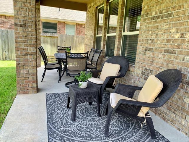 24207 Oakdale Hills Court, Spring, TX 77389