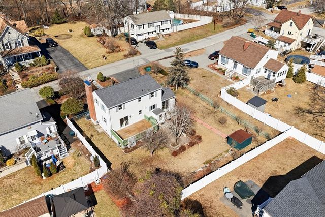 22 Longwood Ave, Woburn, MA 01801