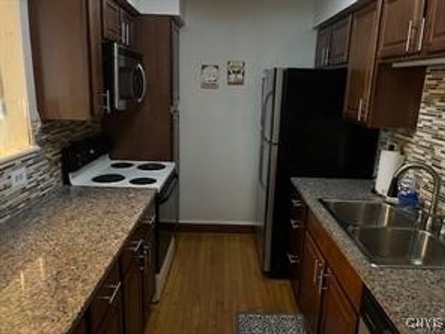 917 Madison Street 112, Syracuse, NY 13210