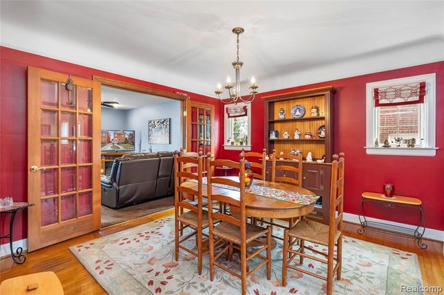 200 N York Street, Dearborn, MI 48128