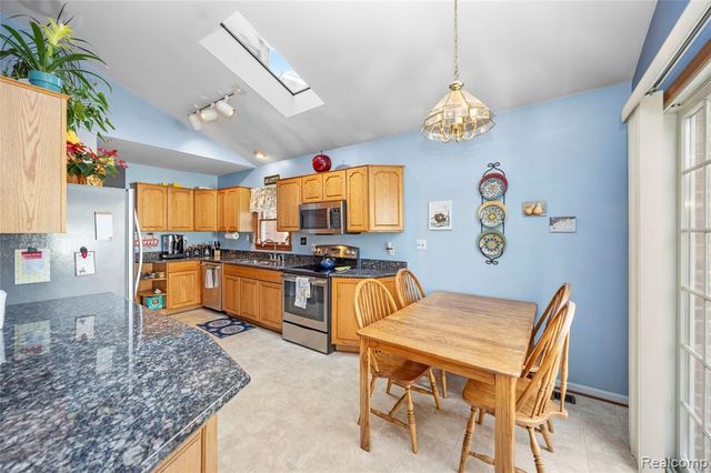 200 N York Street, Dearborn, MI 48128