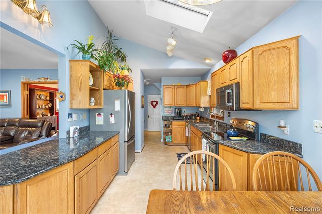 200 N York Street, Dearborn, MI 48128