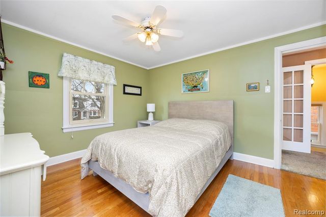 200 N York Street, Dearborn, MI 48128