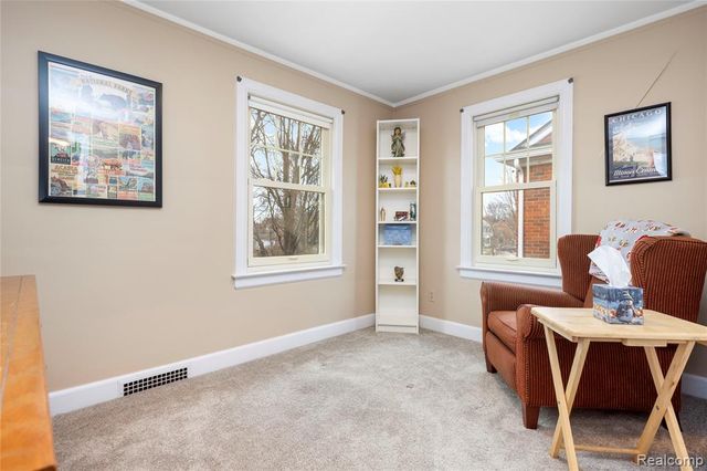 200 N York Street, Dearborn, MI 48128