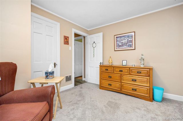 200 N York Street, Dearborn, MI 48128