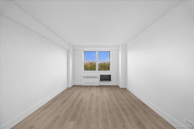 880 Boynton Avenue 10H, Bronx, NY 10473