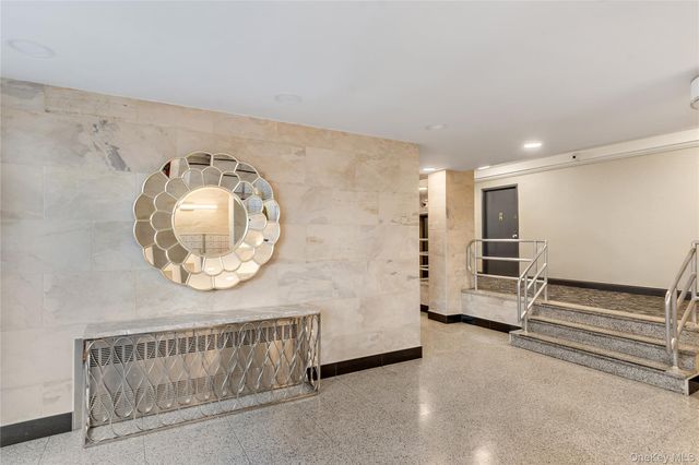 880 Boynton Avenue 10H, Bronx, NY 10473
