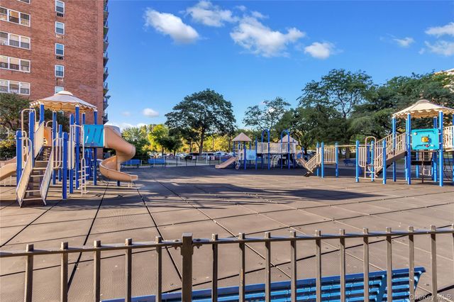 880 Boynton Avenue 10H, Bronx, NY 10473