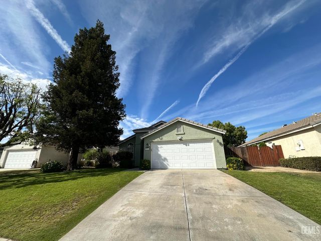 8806 Rollingbay Drive, Bakersfield, CA 93312