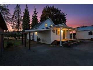 2001 Ne 279th St, Ridgefield, WA 98642