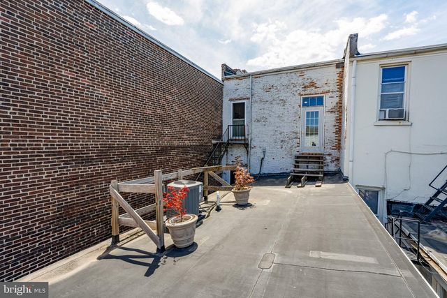 305 N QUEEN ST, Lancaster, PA 17603