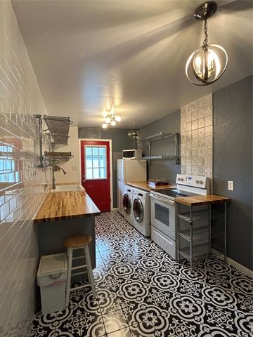 5030 N Hall Street C, Dallas, TX 75235