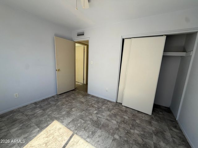 6420 W COLLEGE Drive, Phoenix, AZ 85033