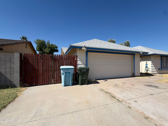 6420 W COLLEGE Drive, Phoenix, AZ 85033