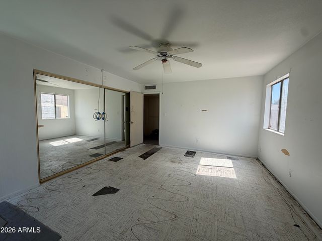 6420 W COLLEGE Drive, Phoenix, AZ 85033