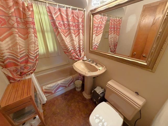 12427 S Ada Street, Calumet Park, IL 60827