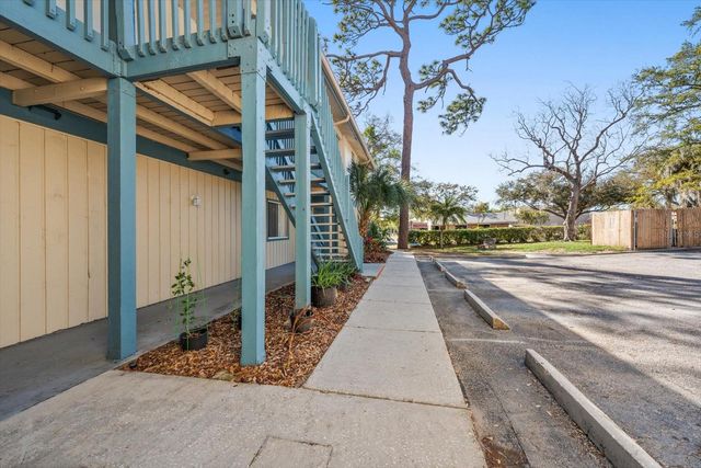 1113 OHIO AVENUE, Dunedin, FL 34698